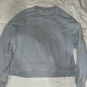 Hollister crew neck size medium